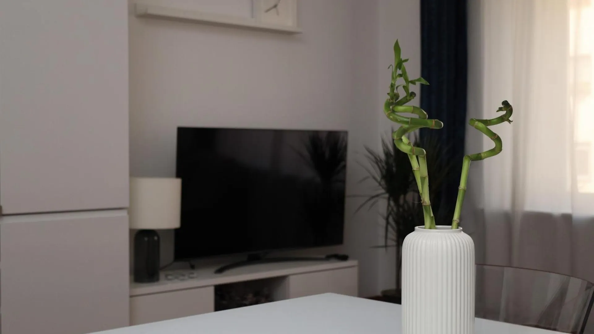 Lejlighed Cozy Flat In Central Station - 4 Pax Milano