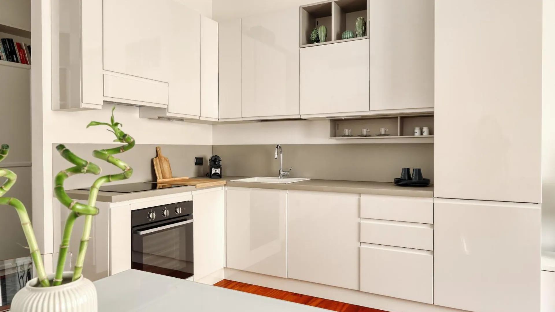 Apartment Cozy Flat In Central Station - 4 Pax Milan