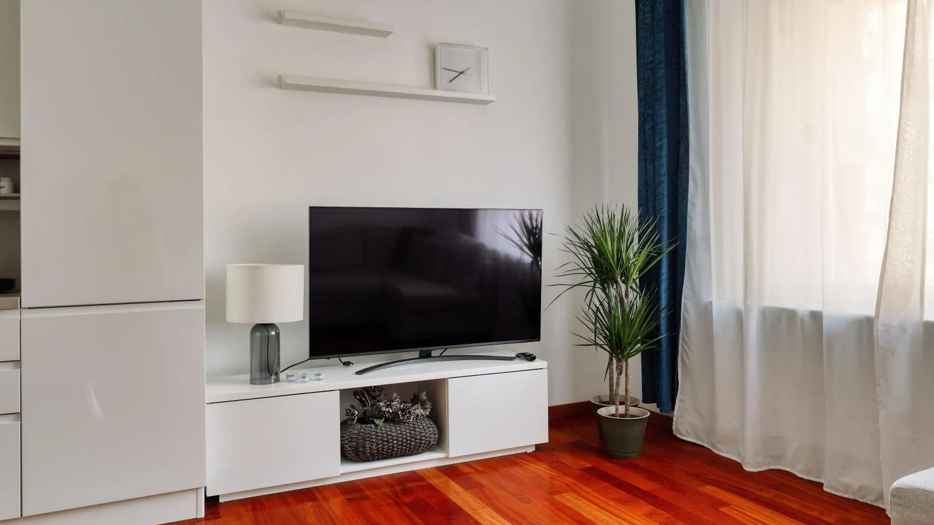 Cozy Flat In Central Station - 4 Pax Milan 0*,  Italy