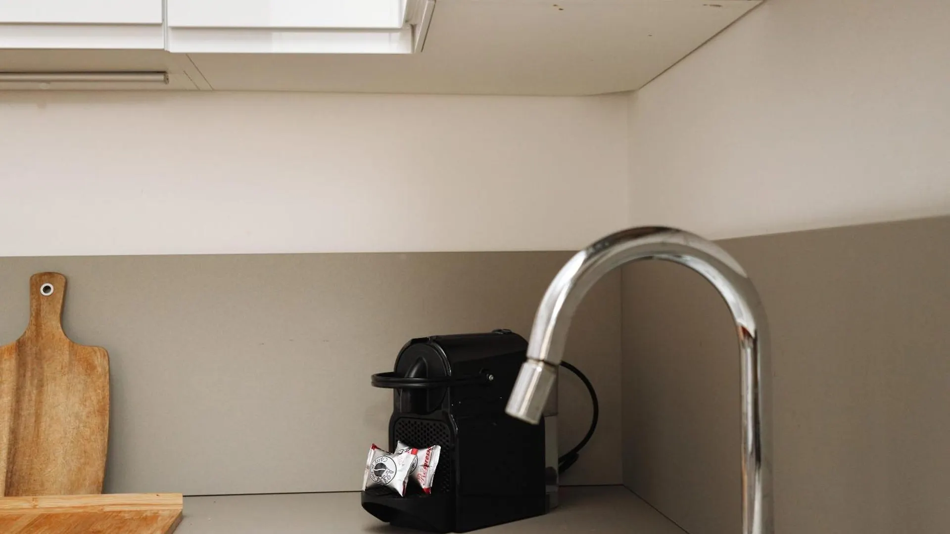 Cozy Flat In Central Station - 4 Pax Milan Apartment